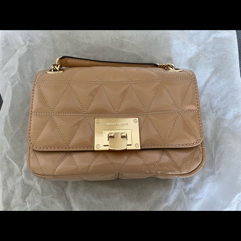 Used MICHAEL KORS Quilted Leather Sloan Shoulder Bag
